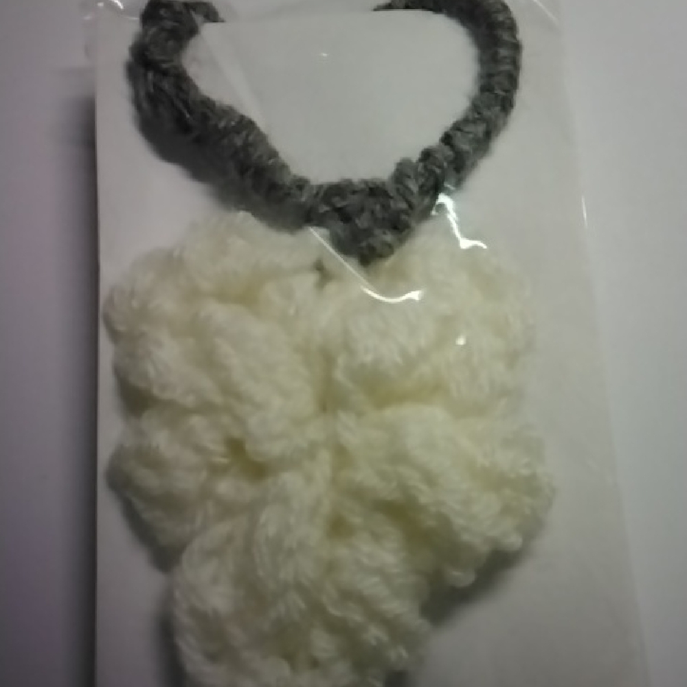 Lorena Espinoza Design Gray and Cream Hair Accessory